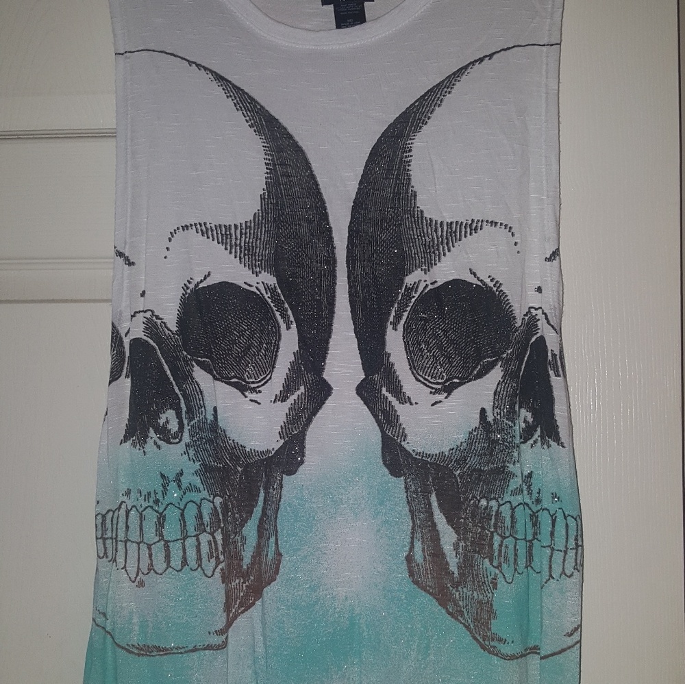 Open side tank top